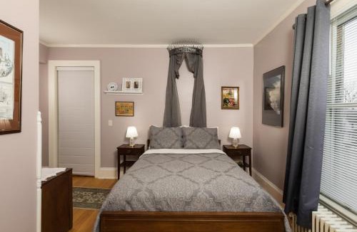 Baraboo Bed & Breakfast | Ringling House Bed & Breakfast