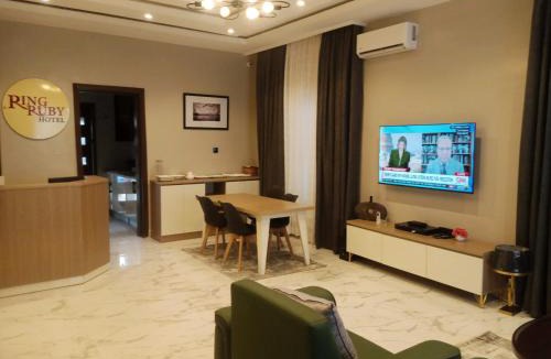 Ikeja Hotel | Ringruby Hotel, Eso Close