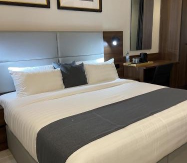 Ofin Hotel | Ringruby Hotel, Value County