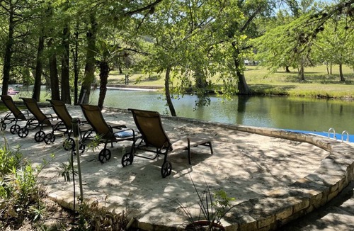 Hunt Cottage | Rio Tiempo - Beautiful Riverfront Cottage in Hunt, Texas