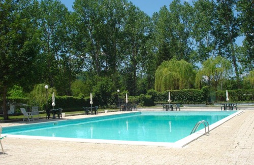 Costacciaro Resort | Rio Verde camping villaggio