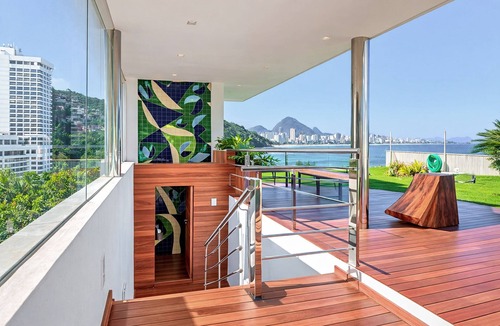 Vidigal Villa | Rio006 - Exceptional Oceanfront Residence in Leblon