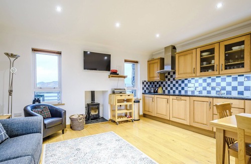 Ardroil Cottage | Riof Ocean Cottage - UK7125