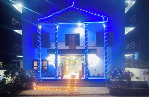 Gaindakot Hotel | RISING HOTEL