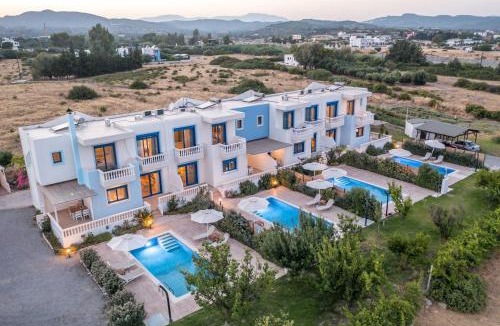 Gennadi Villa | RITA MARE seafront villas heated Pools