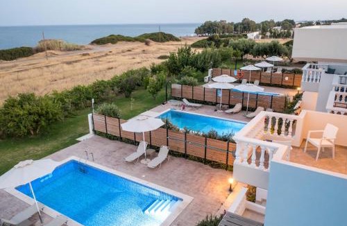 Gennadi Villa | RITA MARE seafront villas heated Pools