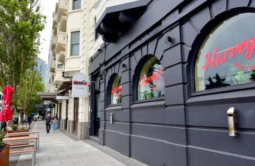 St Kilda Hostel | Ritz For Backpackers