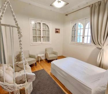 Bab Sharqi Hotel | Ritz hotel