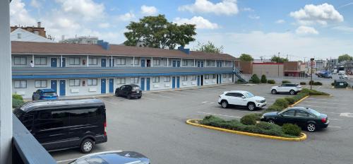 Elizabeth Hotel | Ritz Motel