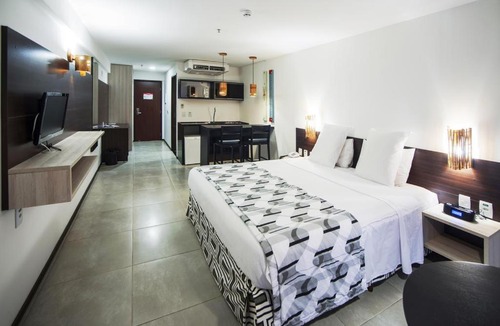 Cruz das Almas Hotel | Ritz Suites Lifestyle