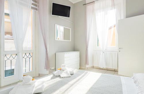 Lecco Apartment | Riva RealEstate - Como Lake Escape