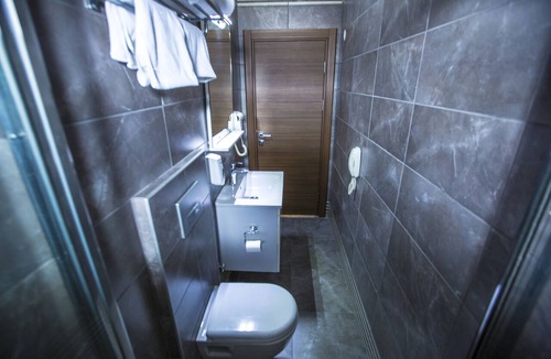 Izmit Hotel | Rivada Hotel