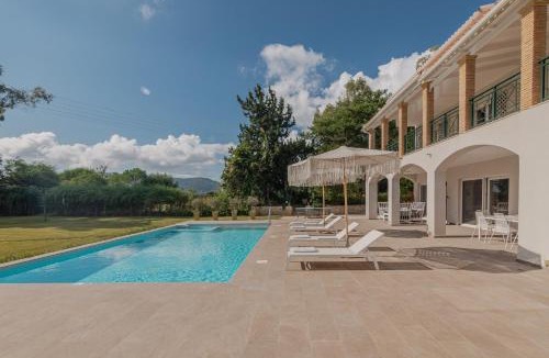 Porto Koukla Villa | Rivazzurra Beachfront Luxury Villa