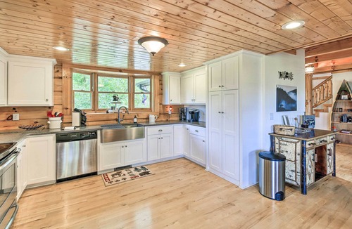 Piney Creek Cabin | River Access & Game Room: Piney Creek Cabin!