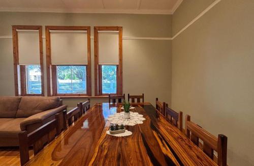 Cradock House | River and Ridge