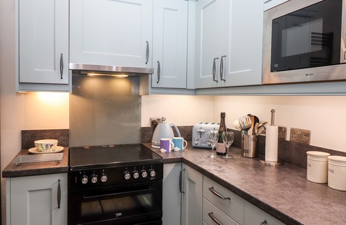 Skelwith Bridge Cottage | River Bank