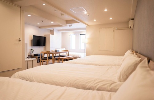 Hiroshima City Centre Hotel | RIVER CENTRAL 60110 personsClean roomLocated in the center of Hiroshima city with many restaurant/Hiroshima Hiroshima