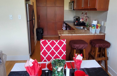 North Chesterfield Apartment | River City Den