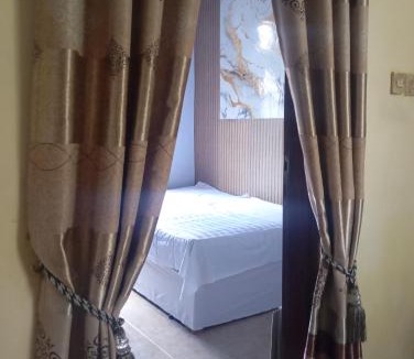 Argosari House | river cliff villa