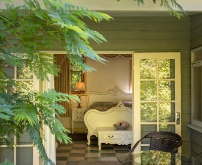 Tilba Tilba House | River cottage