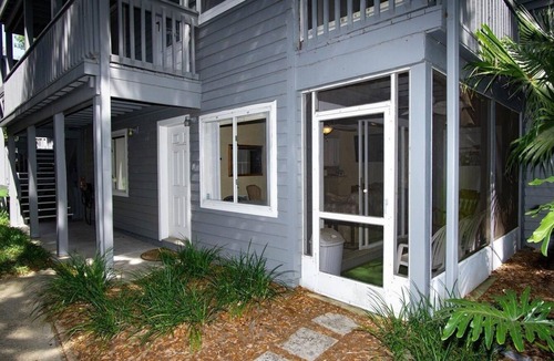 Dunnellon Condo | RIVER FRONT OASIS-1ST FLOOR-Screen Porch-Minutes to RAINBOW RIVER! Free Kayak!