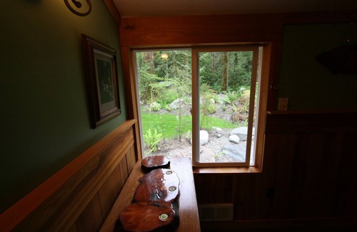 Verlot Cabin | River Front on the South Fork of The Stillaguamish River