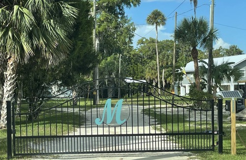 Suwannee House | River Front