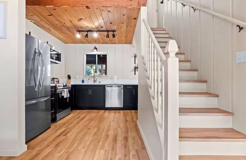 Camp Nelson Cabin | River Haus Sequoia | Hot Tub+New+King Beds+Views! - Holiday Home