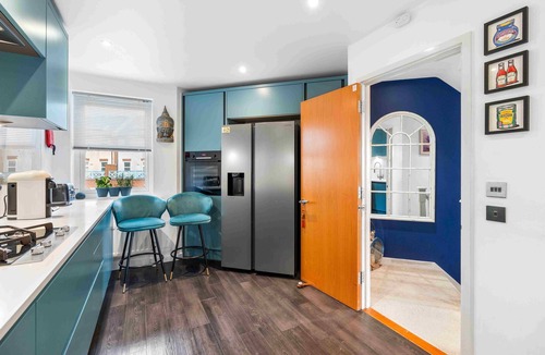 Shoreham-by-Sea House | River Heights With Views Parking |By My Getaways