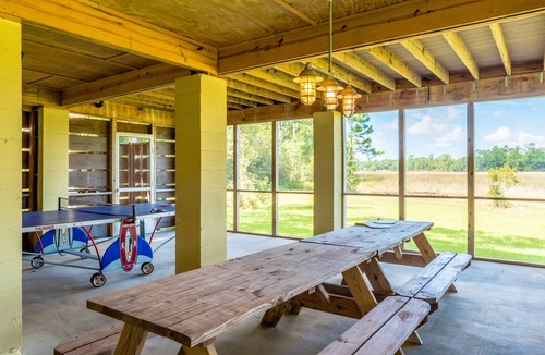 Theodore House | River House minutes to Dauphin Island. Perfect getaway for quiet peaceful rest