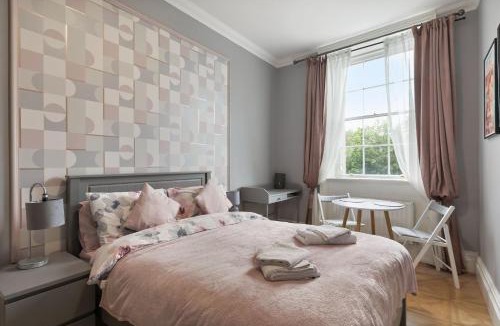 The Liberties House | River Inn