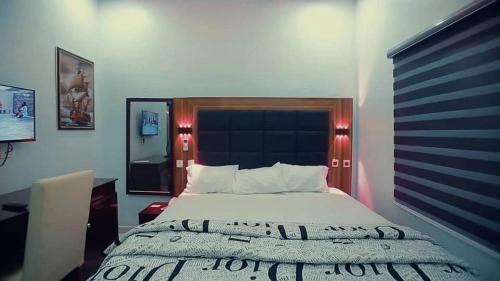 Asaba House | River Leaf Hotel Suites - Guest Room