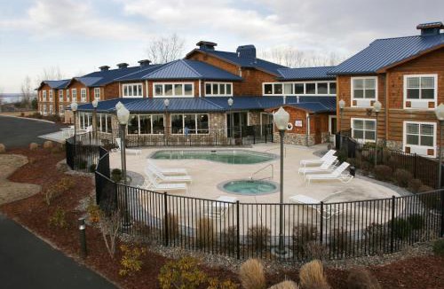 Boardman Cabin | River Lodge and Cabins