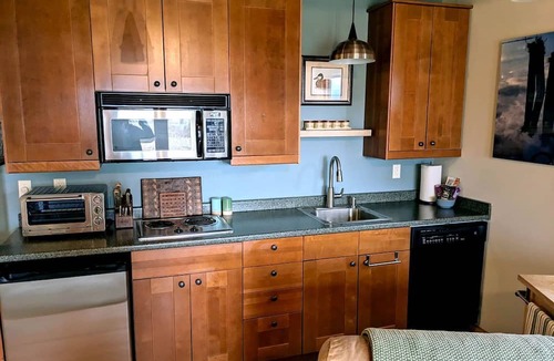 Skamokawa Cabin | River Loft Cabin on Columbia in Skamokawa Valley, WA