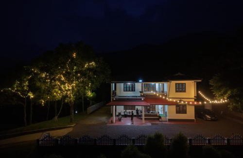 Tariyod Villa | River Lounge Retreat Wayanad