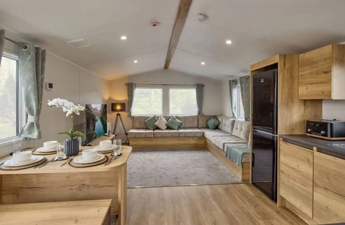 Great Houghton House | River Meadows Retreat. Contemporary, spacious caravan. 3 Bedroom, sleeps 8