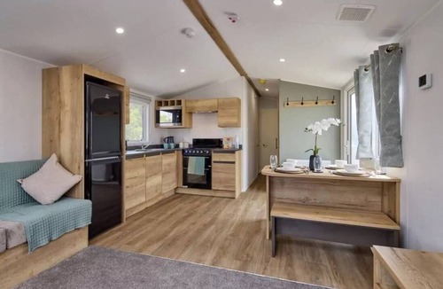 Great Houghton House | River Meadows Retreat. Contemporary, spacious caravan. 3 Bedroom, sleeps 8