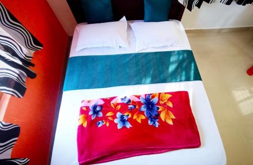 Chithirapuram Hotel | River Misty Munnar
