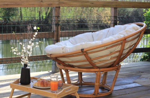 Saint-Front-de-Pradoux Cottage | River, nature, cycling, fishing. Holiday rental in Dordogne, L’Instant de l’Isle