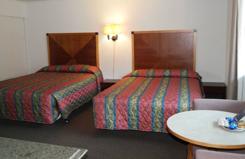 Downtown Klamath Falls Hotel | River Park Inn