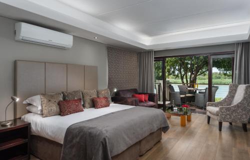 Upington Bed & Breakfast | River Place Manor