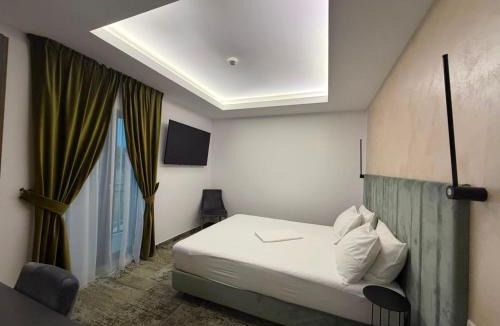 Pitesti Hotel | RIVER PLACE