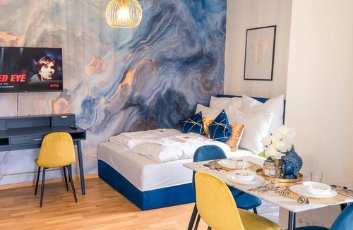 Niedergirmes Apartment | River Prime Studio - 5min to HBF