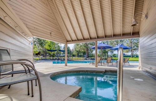 Century West House | River Ridge 517A