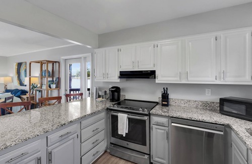 Fairfield Harbour Condo | River's Edge