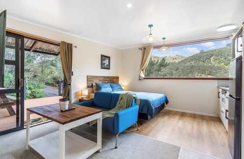 Coromandel Forest Park Apartment | River Valley Escapes Thames, NZ