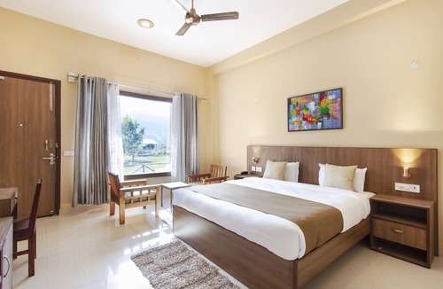 Jakh Hotel | River Valley Resort