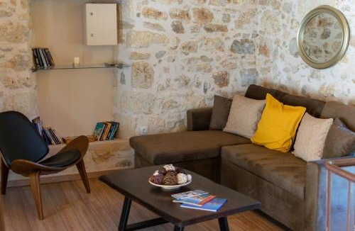 Rethymno Villa | River View