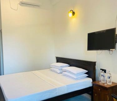 Welipitiya Hotel | River View Rest