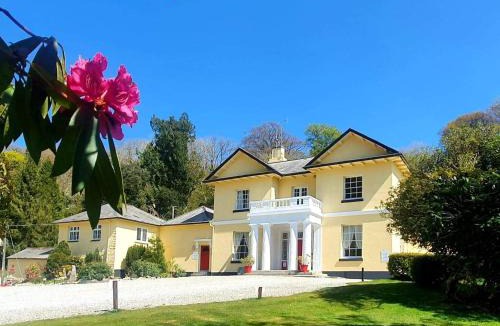 Liskeard House | River View Villa - Cv44